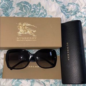 Burberry Plaid Sunglasses with case, box
